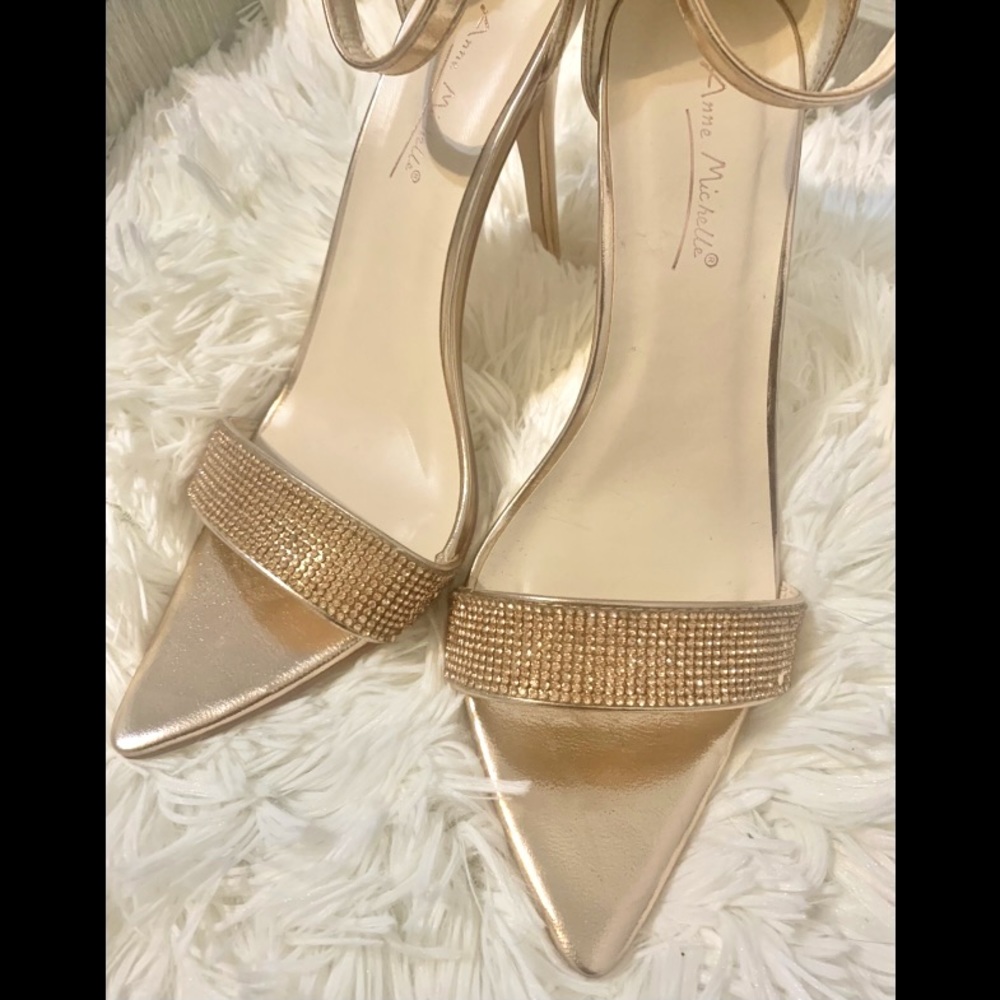 ⭐️Jeweled Rose Gold Open Toe Ankle Strap Sandal 🔥